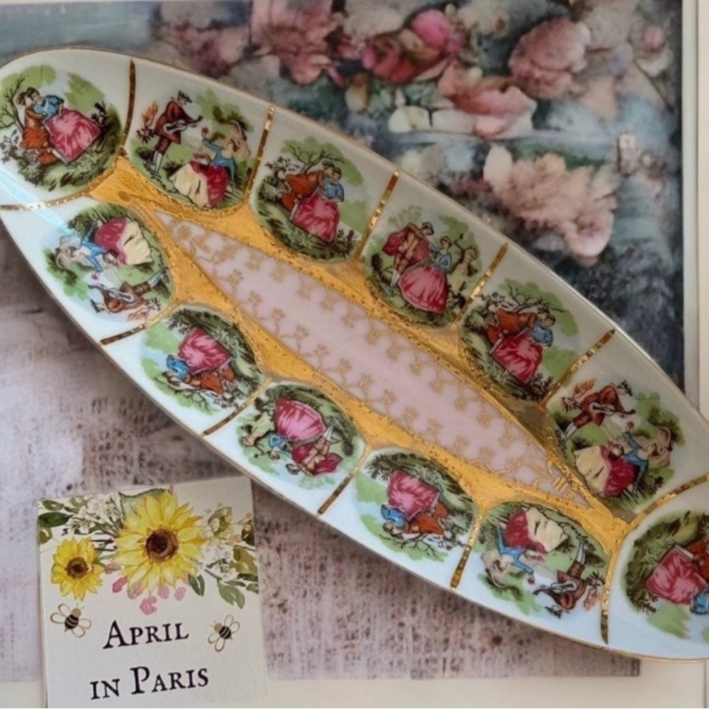 Vintage Royal Vienna Courting Couple Olive Jewelry Tray Shabby Chic Cottagecore - Picture 2 of 3